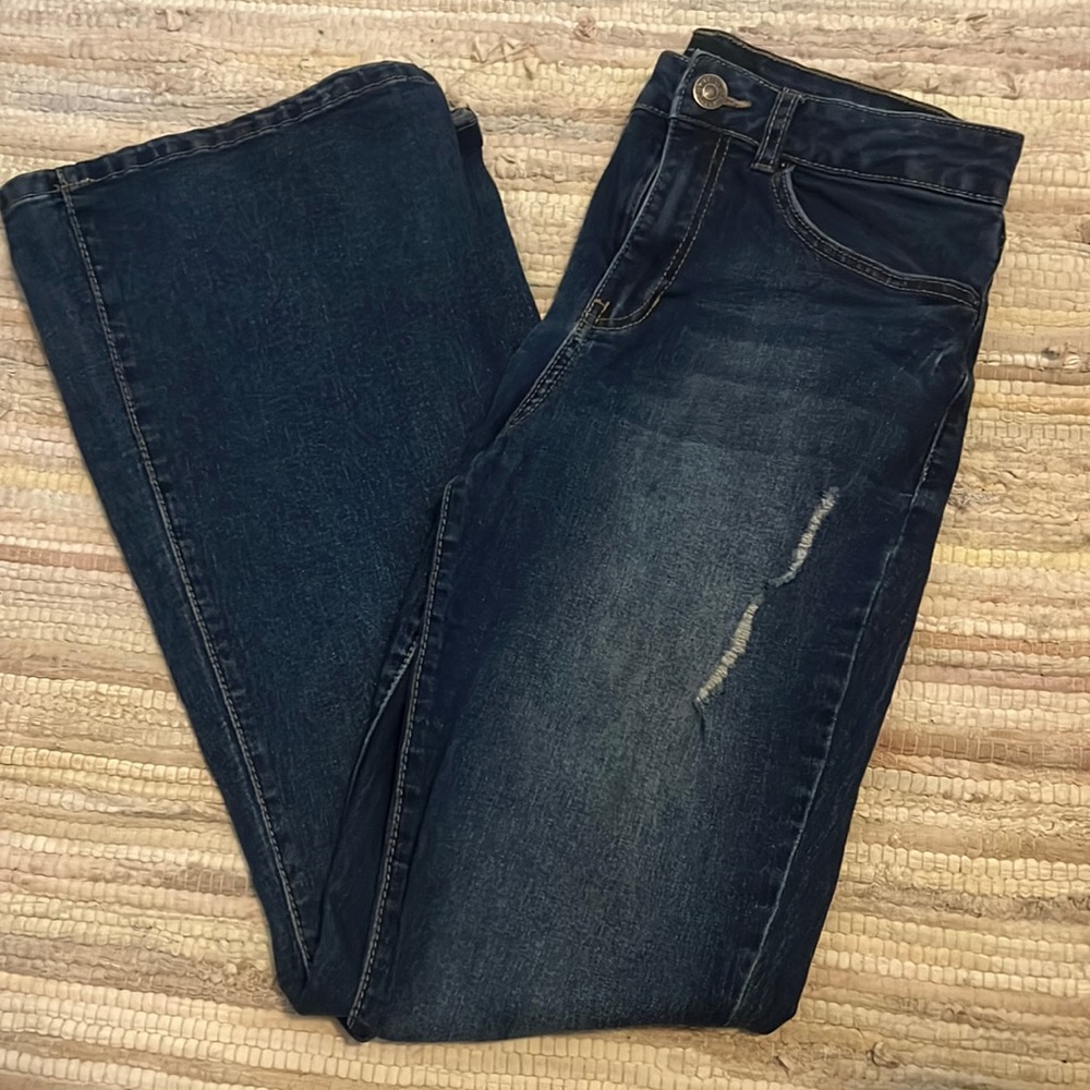 These jeans are adorable, i thought they would fit but they are a little short.